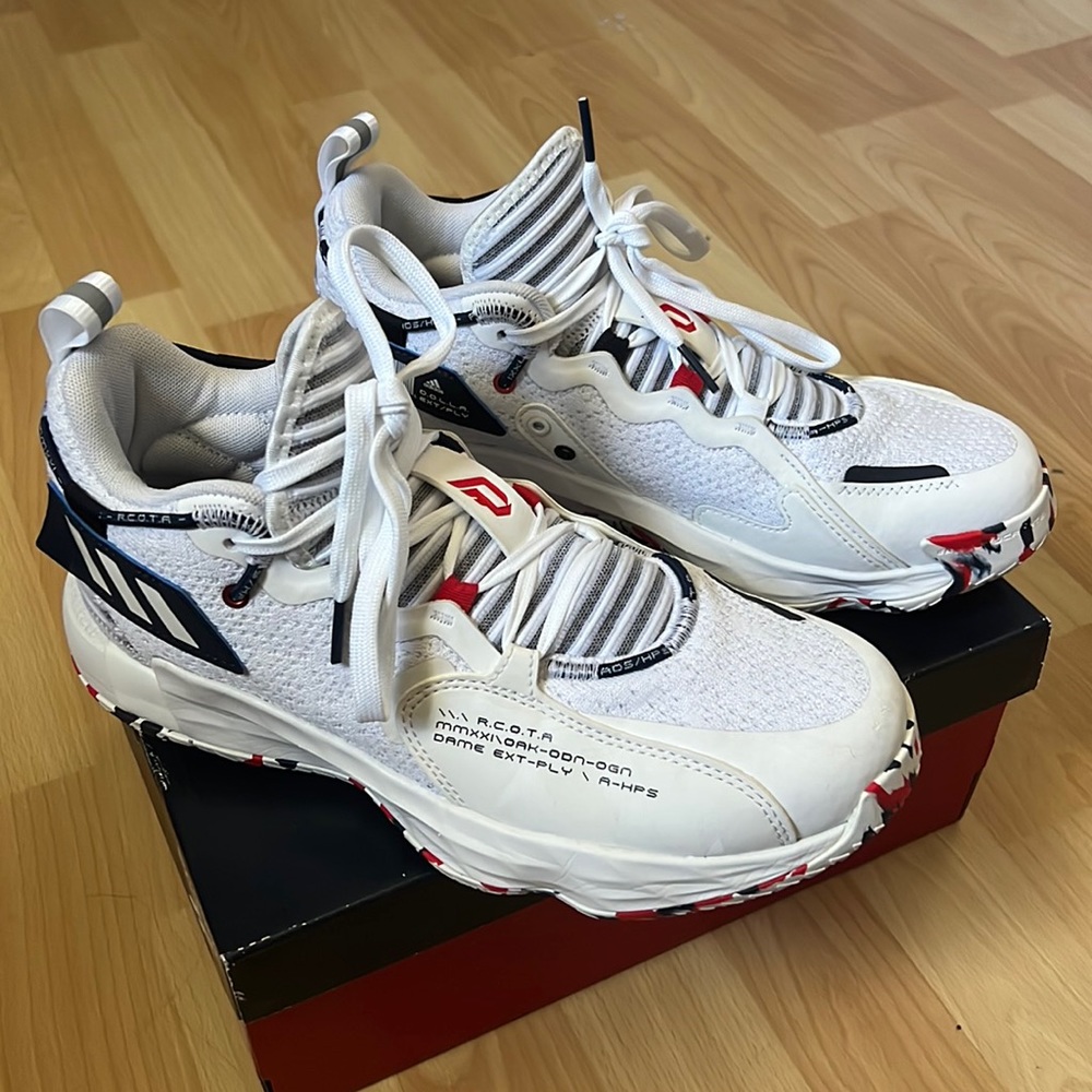 Adidas DAME 7 EXTPLY Basketball Shoes - USA - Picture 1 of 6